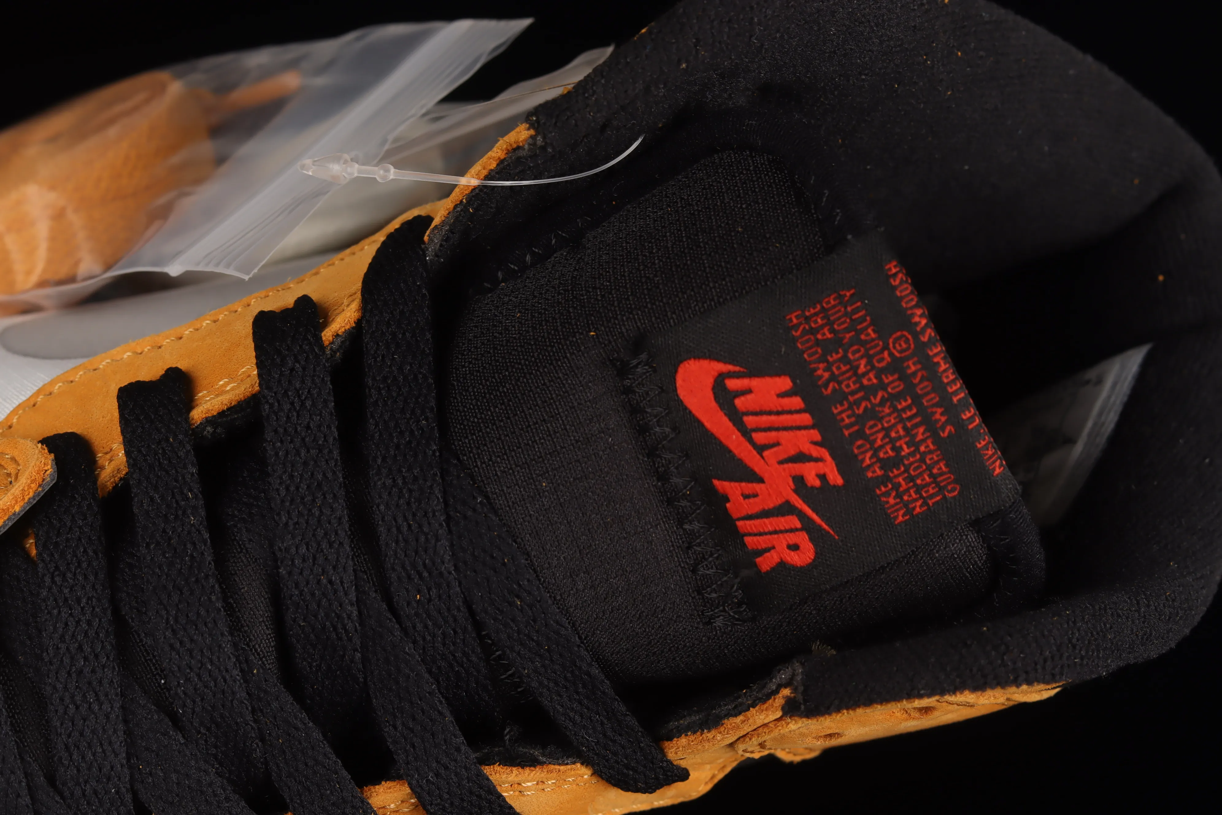 All categories Air Jordan Jordan series basketball shoes Air Jordan 1 High Air Jordan 1 High Retro AJ1 Joe 1 black and white 3M reflective high-top basketball shoes DB2889-700